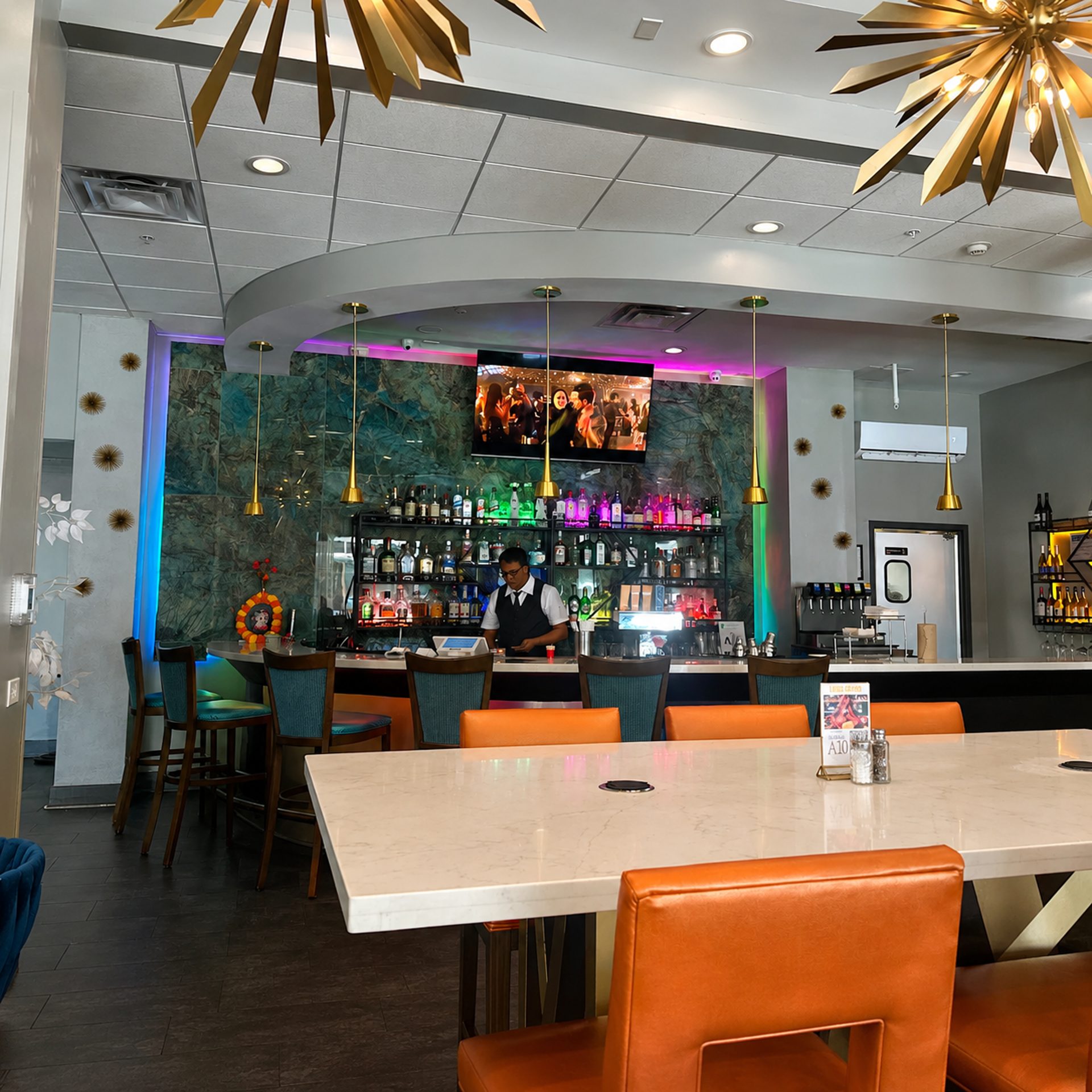 Drinks and dinner, all in one spot