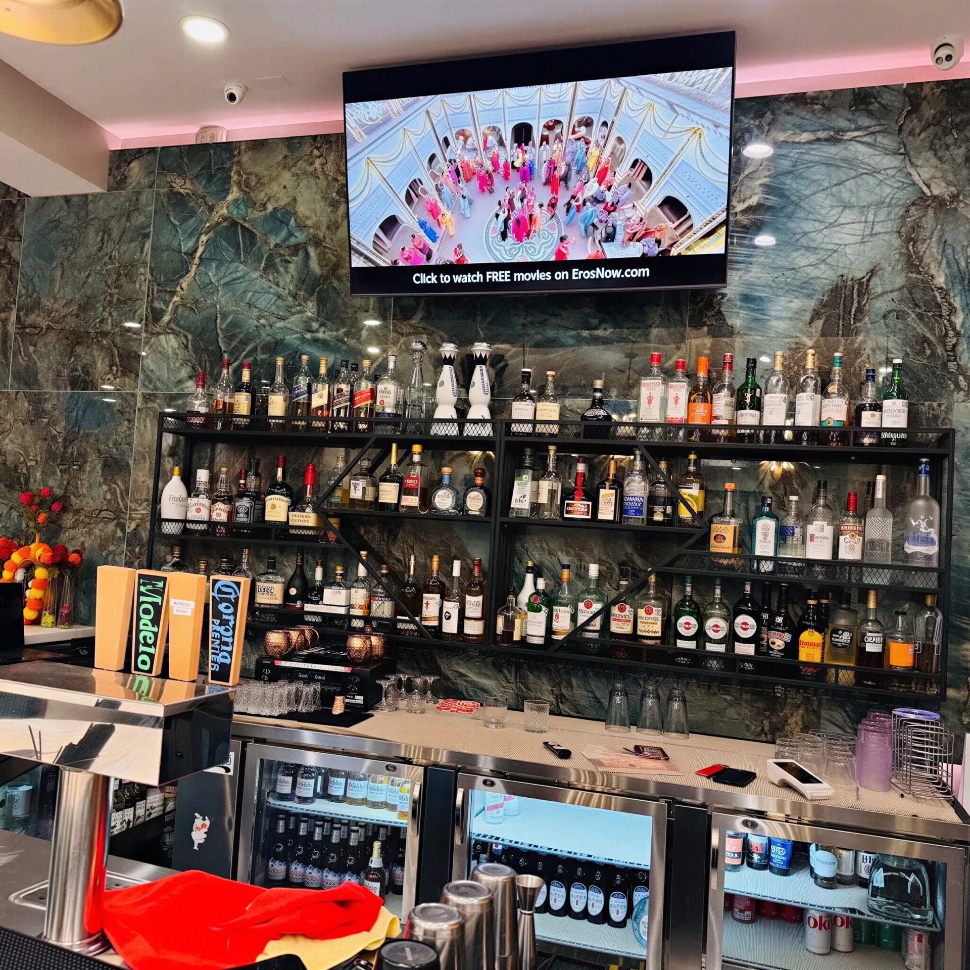 Happy hour worth showing up for