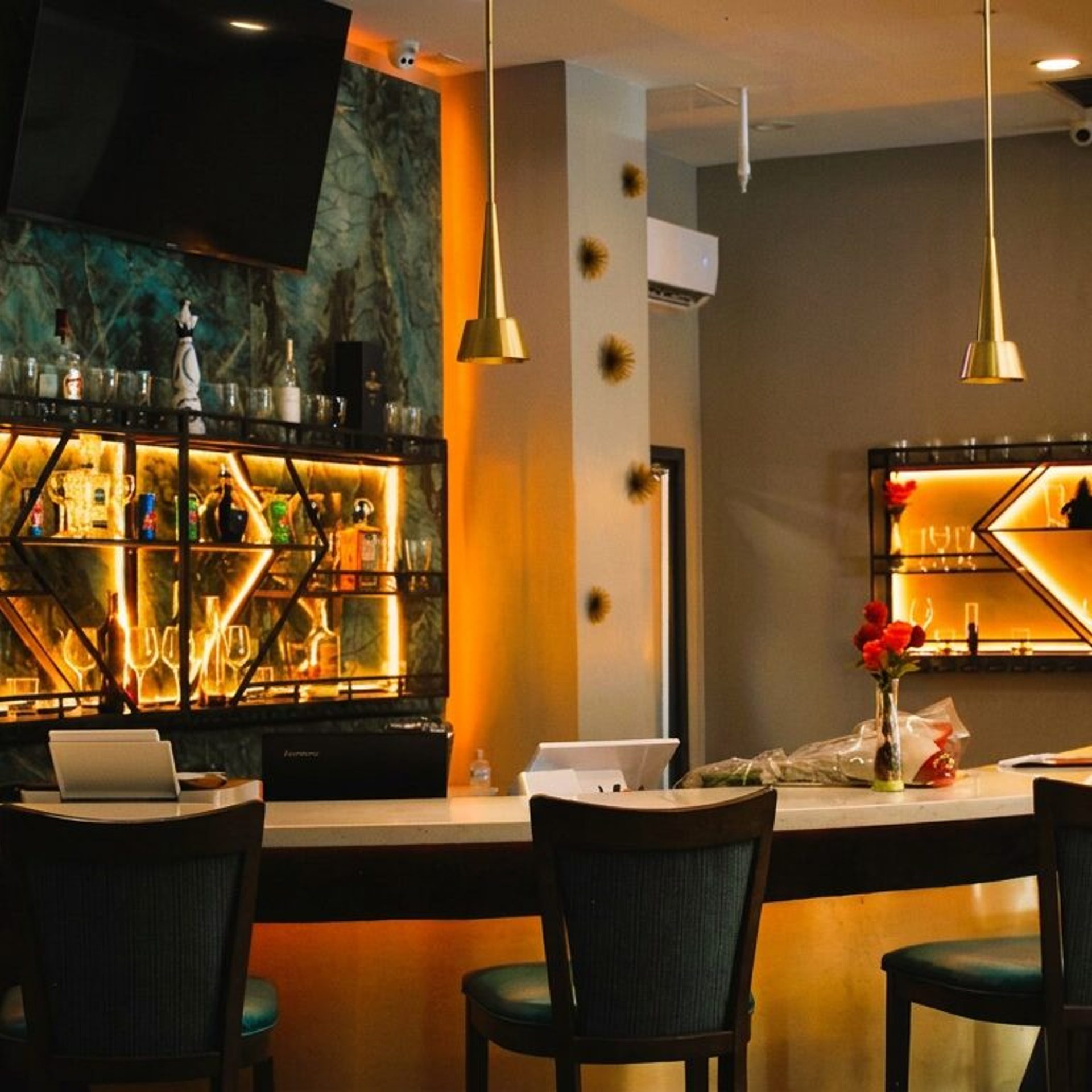 A full bar in downtown San Antonio