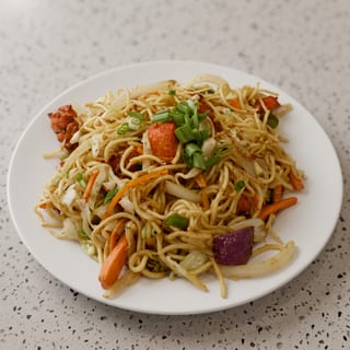 Hakka Noodles Veg