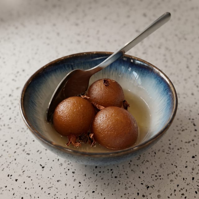 Gulab Jamun 3pcs.